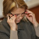 ДКЕВР промени цената на тока на два пъти за два часа