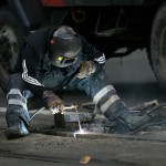 Непрестижни професии ще влизат в ”защитен” списък