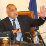 Борисов: Бързи законови промени за горивата, краде се